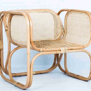Best Choice Galeria Chair Modern Design Synthetic with Luxurious Seat for Office or Home Use