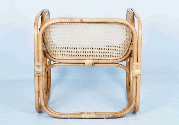 Best Choice Galeria Chair Modern Design Synthetic with Luxurious Seat for Office or Home Use - Gambar 4