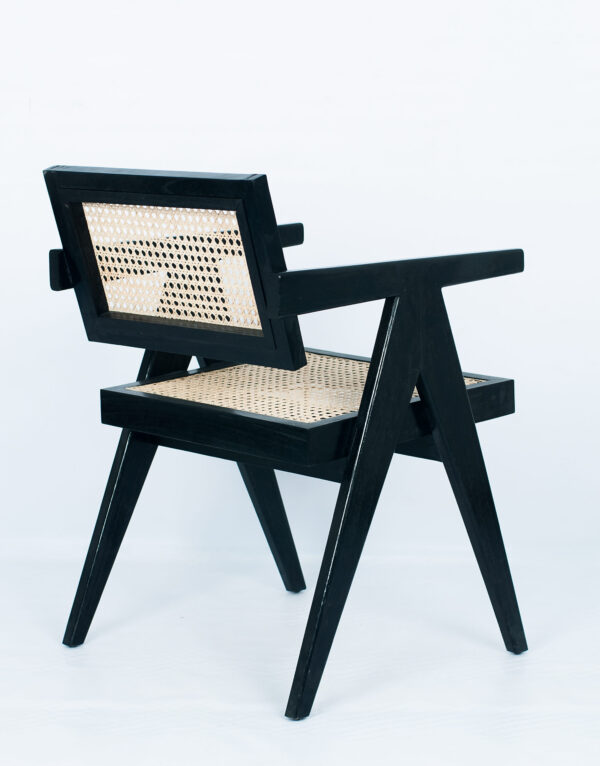 Borneo Chair for Living Room Effortlessly Blends Style and Functionality Brings Comfort and Sophistication - Gambar 3