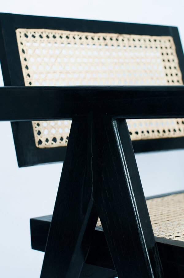 Borneo Chair for Living Room Effortlessly Blends Style and Functionality Brings Comfort and Sophistication - Gambar 5