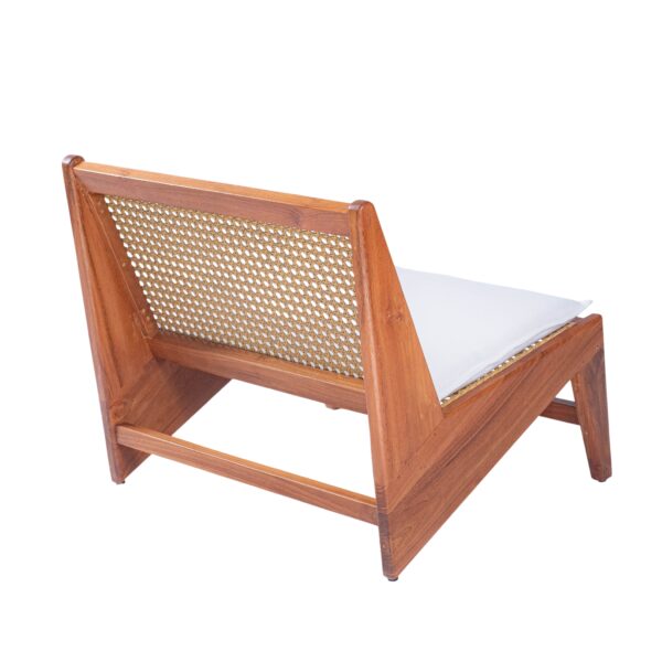 Arden Chair for Living Room Durable and Sophisticated Blends Style and Functionality with Comfort - Gambar 2